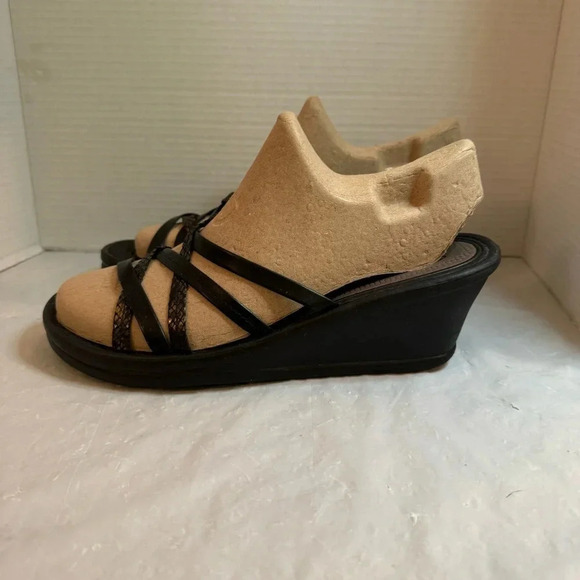 Skechers Women's Cali, Rumble On - Night Out Sandal - Picture 9 of 9